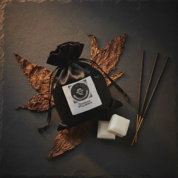 Cera Aromática Sigmund — Tabaco, Mirra & Cuero